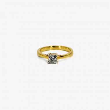 Ring Modell Monaco – 585er Gelbgold, 0,51 ct Princess-Diamant